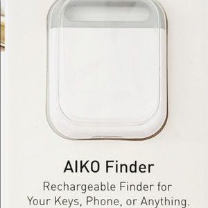 Rechargeable Finder For Your Keys, Phone, Pet, or anything. Bluetooth
